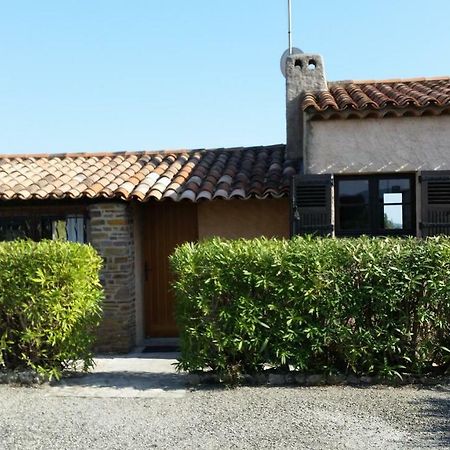 Bastidon "Capitou" Villa Frejus Exterior photo